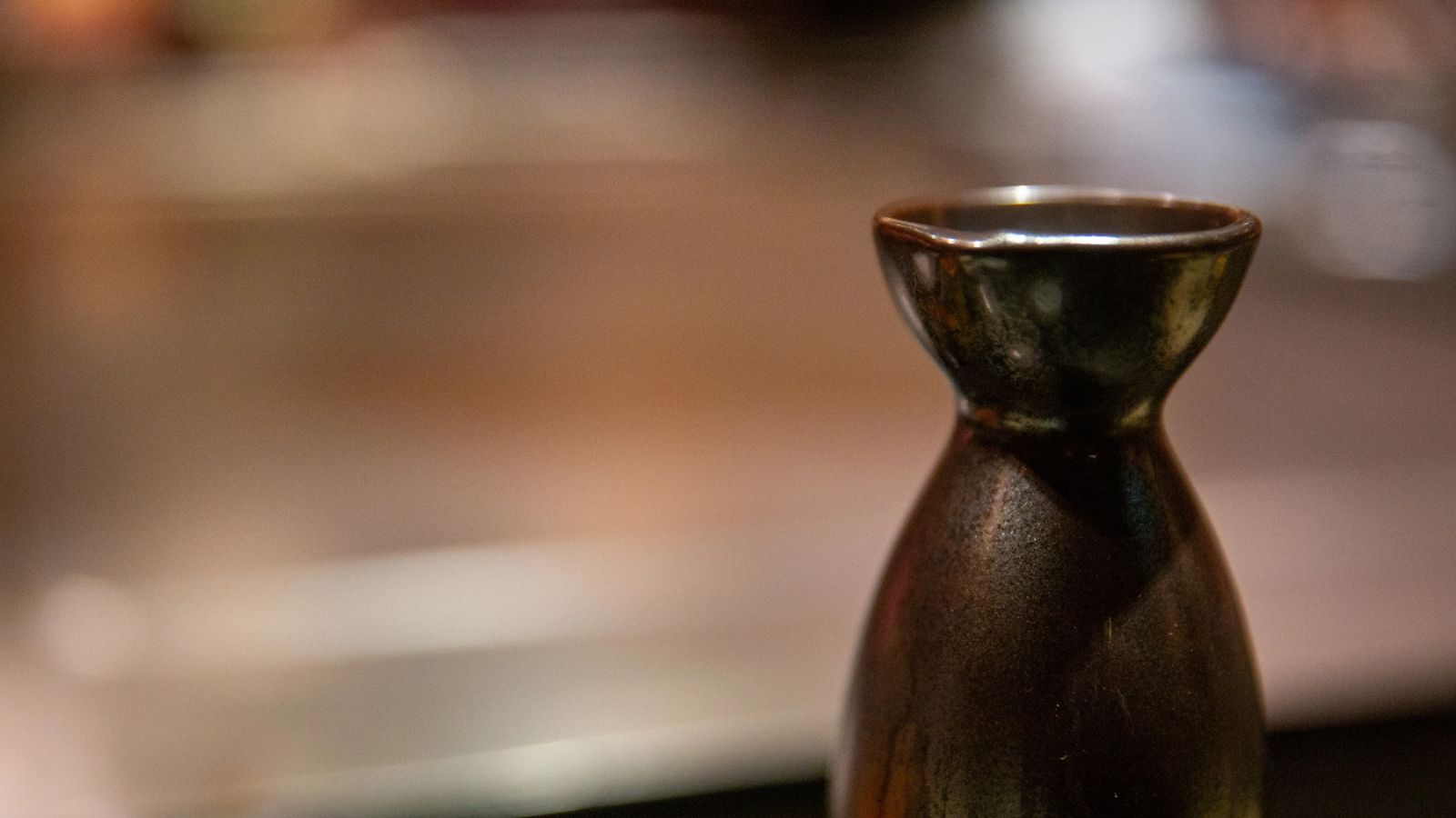 The Definitive Guide to Sake Carafes: Elevate Your Sake Experience