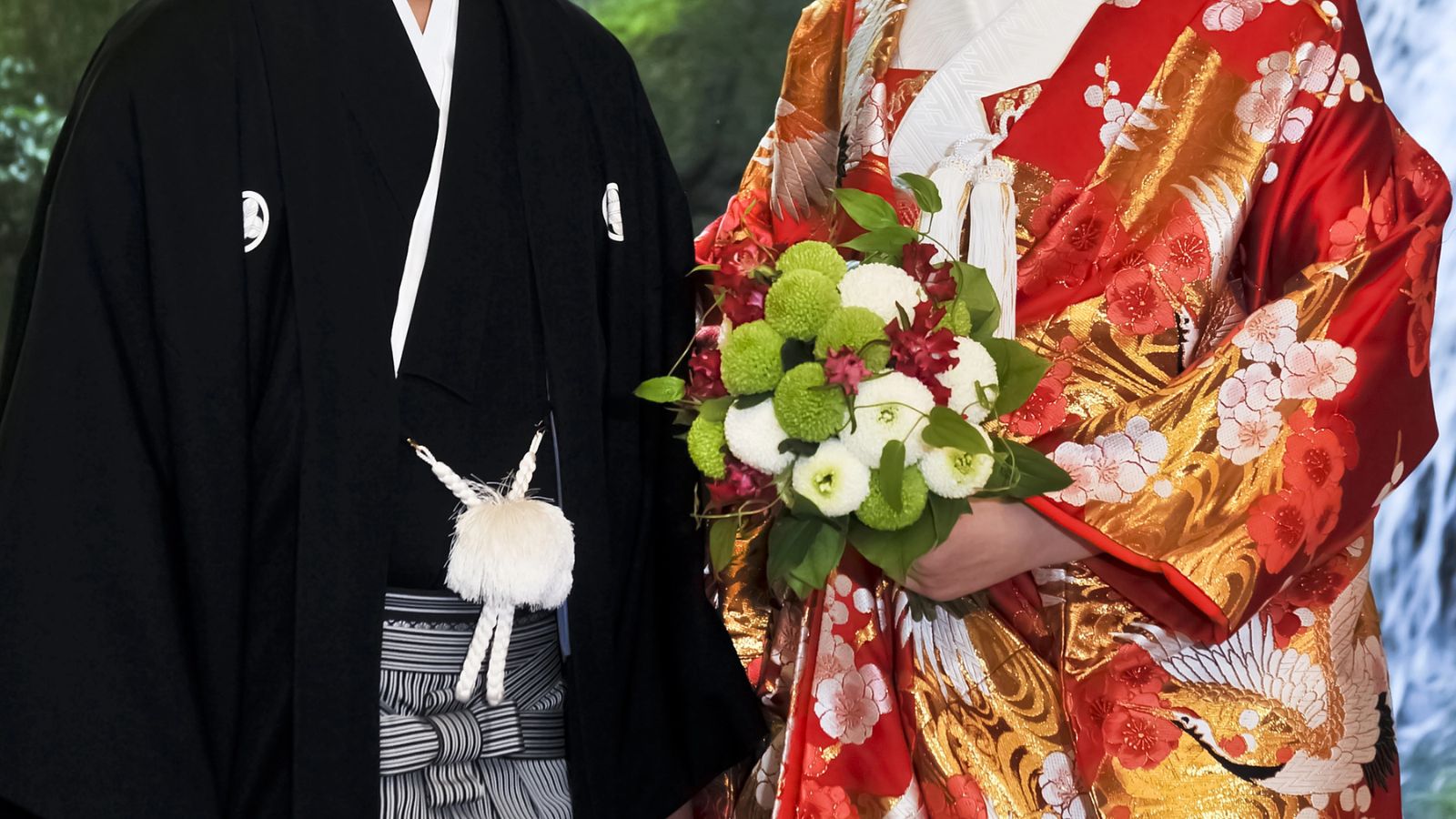 The Elegance of the Japanese Wedding Kimono