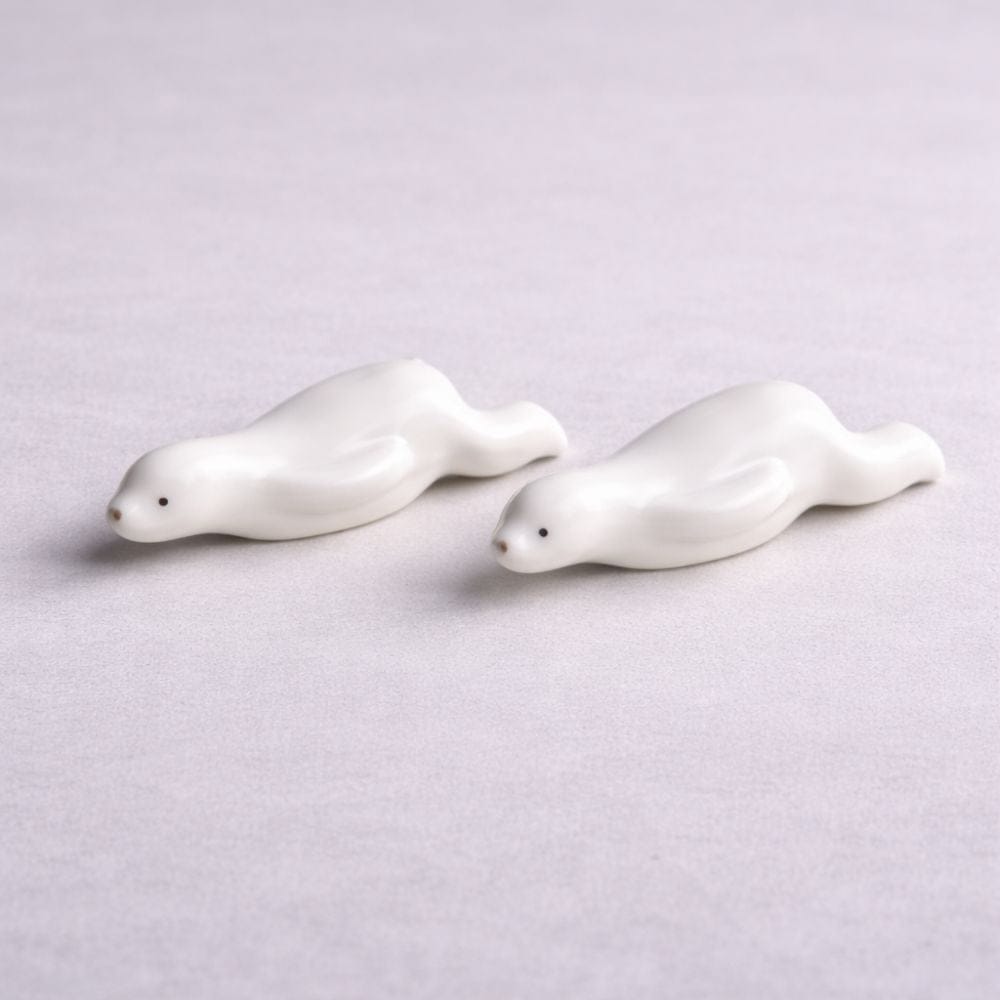 Arita Polar Bear Chopstick Rest Arita Polar Bear Chopstick Rest