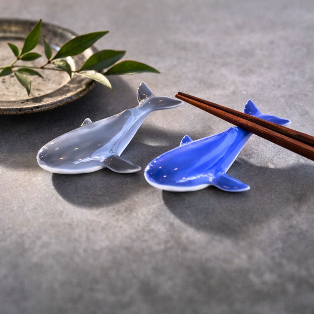 Arita Whales Chopsticks Set & Ornament (2 Pieces) Arita Whales Chopsticks Set & Ornament (2 Pieces)
