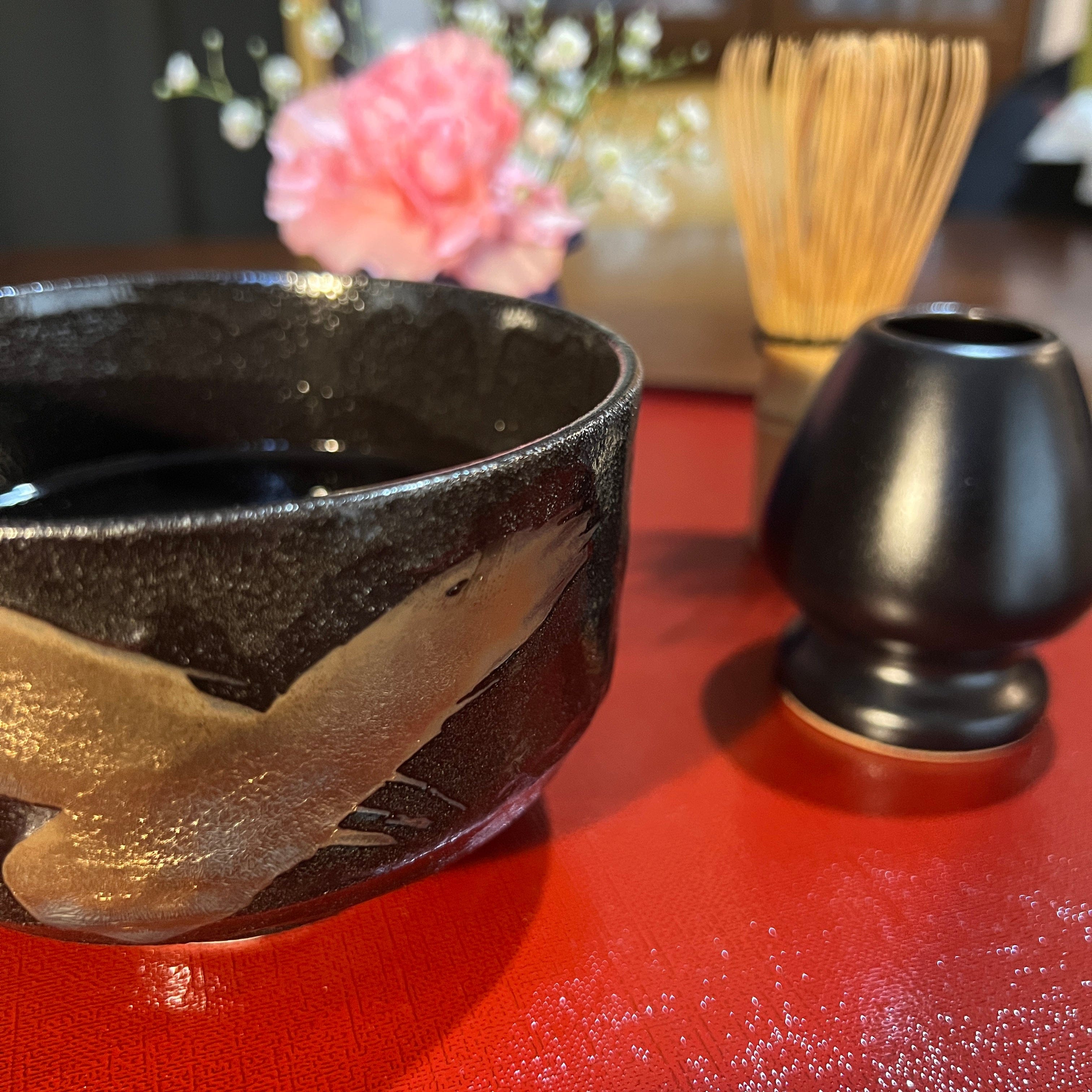 Gold Brushed Bowl Matcha Starter Set Gold Brushed Bowl Matcha Starter Set