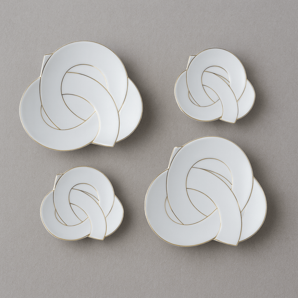 Gold Wire Knotted Small Plate Gold Wire Knotted Small Plate