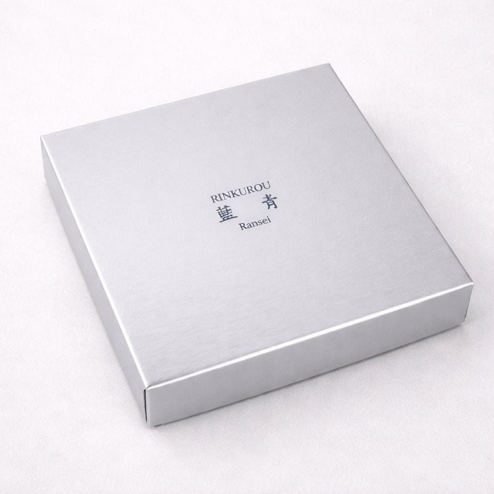 Hasami Silver Flower Dinner Plate Hasami Silver Flower Dinner Plate