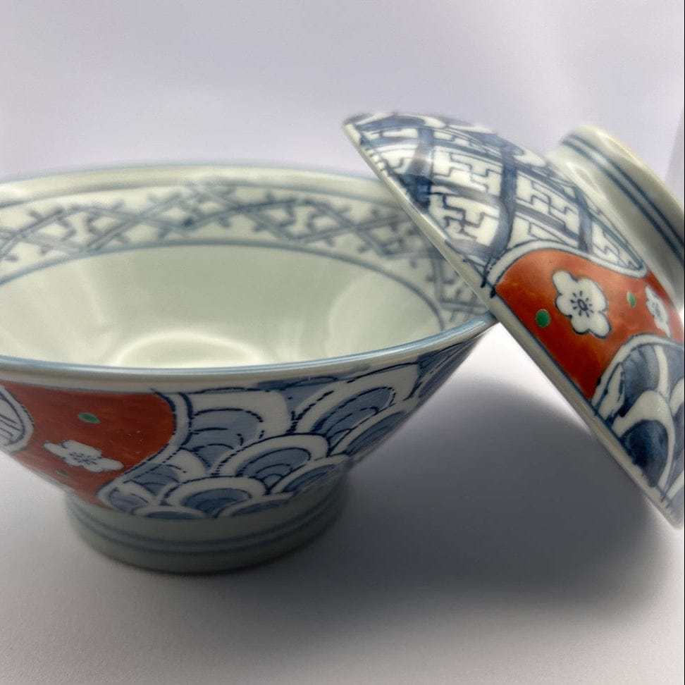 Imari Plum Ribbon Donburi Imari Plum Ribbon Donburi