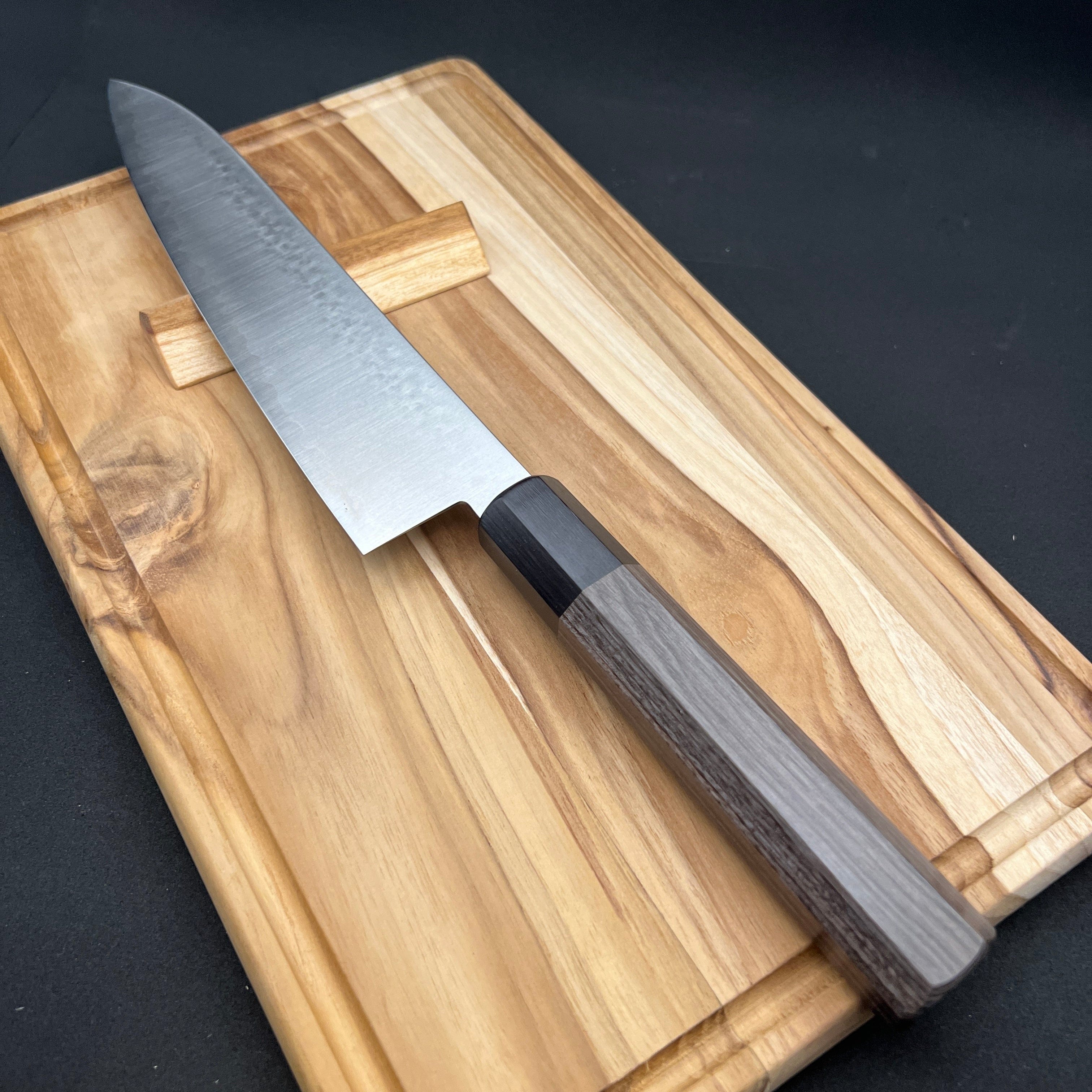 Katawa Octagonal Chef Knife 21cm Gray Katawa Octagonal Chef Knife 21cm Gray - Japanese Knives | MyJapaneseWorld