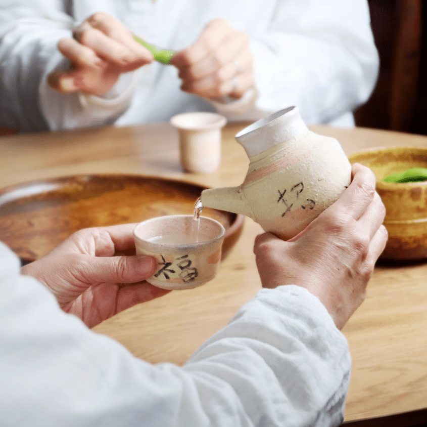 Kisha Dobin Kouei Sake Set Kisha Dobin Kouei Sake Set