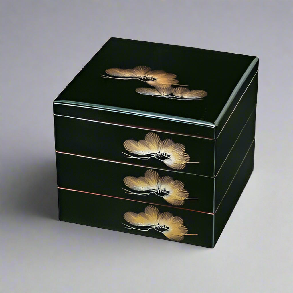 Kishū Lacquer Pine Motif Jubako Box Kishū Lacquer Pine Motif Jubako Box