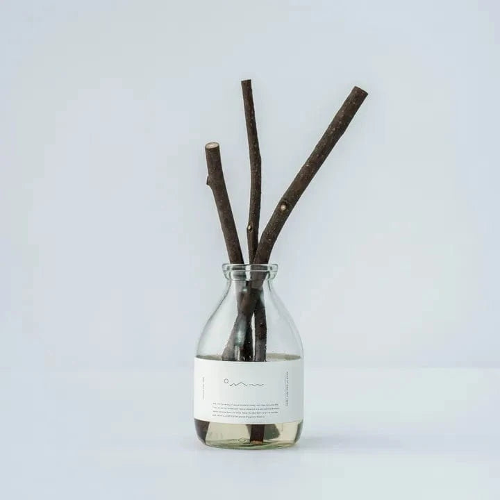 Reed Diffuser Set Kuromoji The scent of the forest (Faint Fragrance Type) Reed Diffuser Set Kuromoji The scent of the forest (Faint Fragrance Type) - Home Fragrance | MyJapaneseWorld
