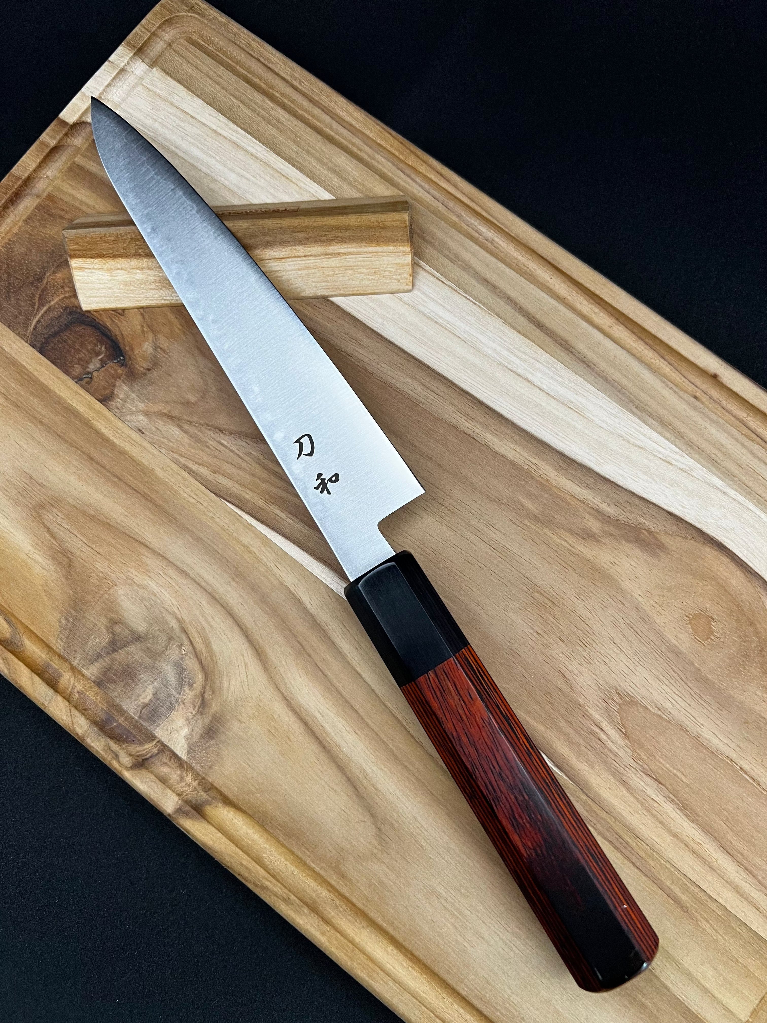 Sword Japanese Hammer-Eye Octagonal Petty Knife – 5.9 inches (15 cm), Red Sword Japanese Hammer-Eye Octagonal Petty Knife – 5.9 inches (15 cm), Red