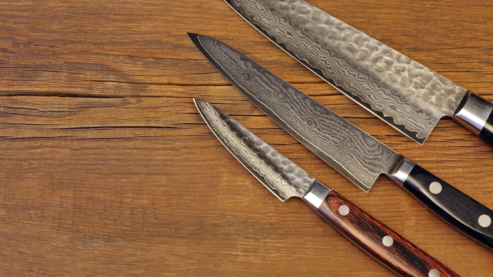 The Ultimate Guide to Sharpening Japanese Knives: Techniques, Tools, and Expert Tips