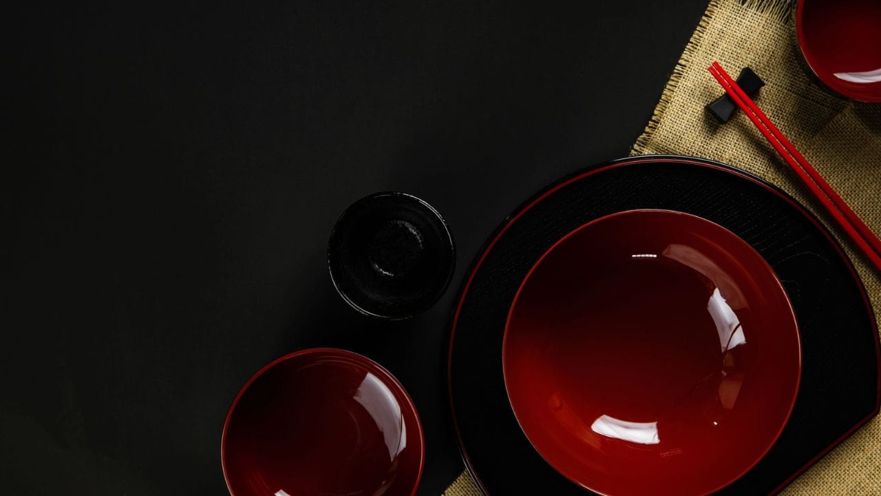 Lacquerware