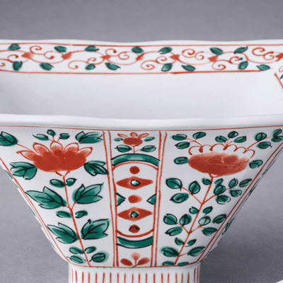 Akae Tachibana Square Noodle Bowl with Spoon Akae Tachibana Square Noodle Bowl with Spoon