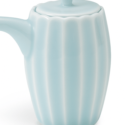 Fluted Soy Sauce Dispenser [Blue] Fluted Soy Sauce Dispenser [Blue]