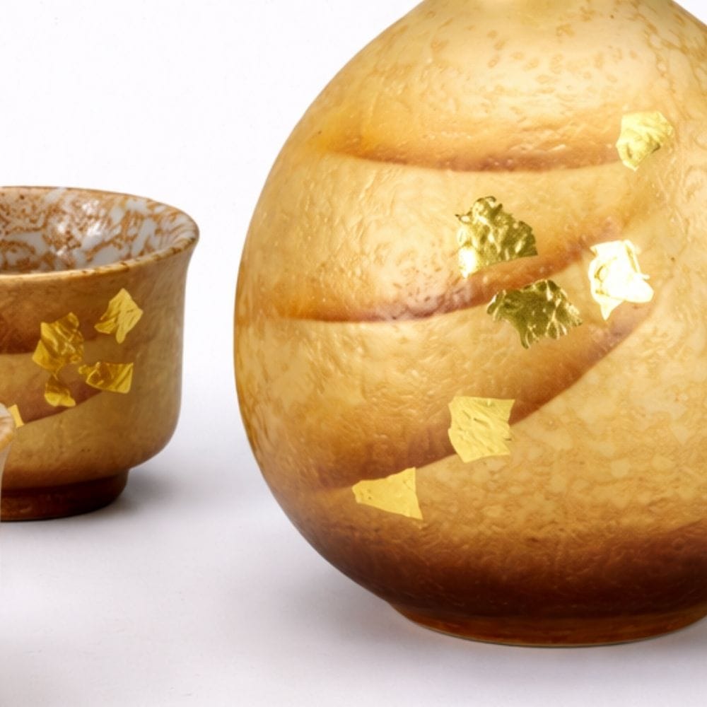 Gold Leaf Kutani Sake Set Gold Leaf Kutani Sake Set
