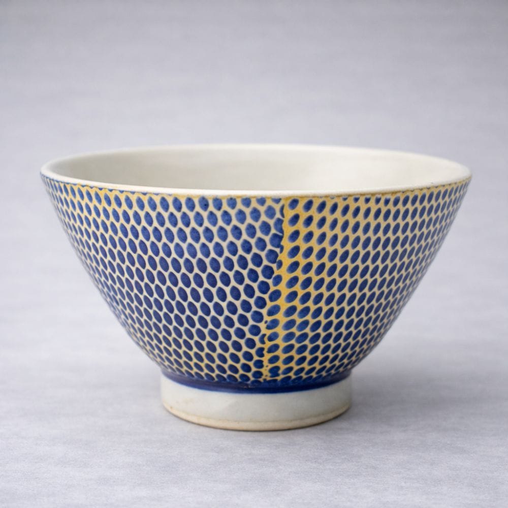 Hasami Amie Inban Pattern Rice Bowl Hasami Amie Inban Pattern Rice Bowl