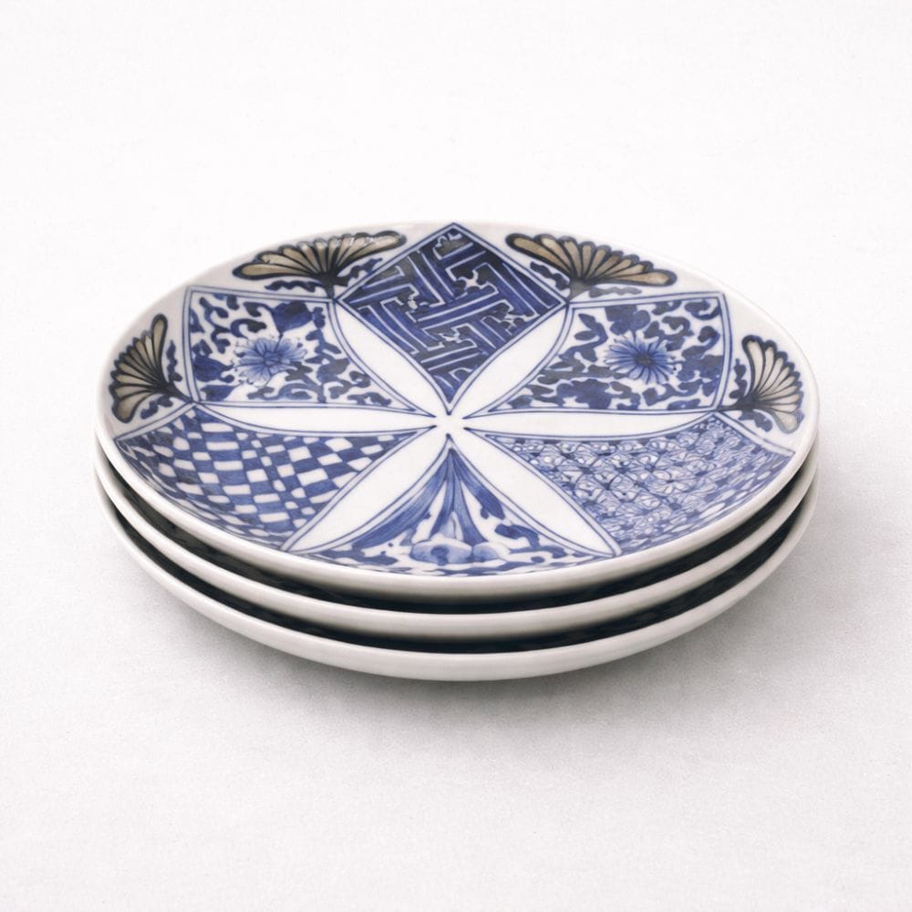 Hasami Silver Flower Dinner Plate Hasami Silver Flower Dinner Plate