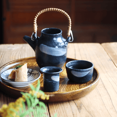 Kisha Dobin Kouei Sake Set - With Handle Kisha Dobin Kouei Sake Set - With Handle