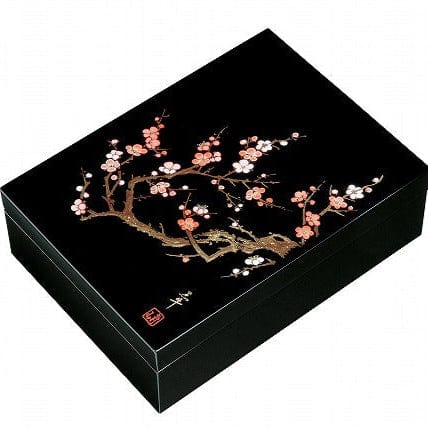 Kishū Lacquer Keepsake Box – Blossoms of Elegance in Black Lacquer Kishū Lacquer Keepsake Box – Blossoms of Elegance in Black Lacquer