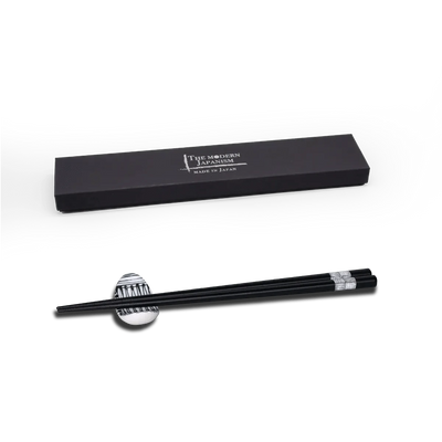 Komon Yagasuri Chopsticks and Chopstik Rest Set Komon Yagasuri Chopsticks and Chopstik Rest Set - Japanese Chopsticks | MyJapaneseWorld