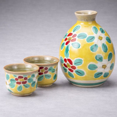Kutani Floral Sake Set Kutani Floral Sake Set