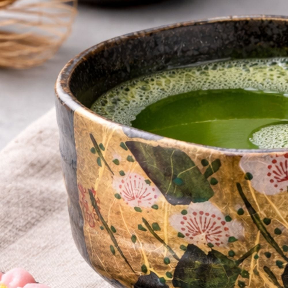 Kutani Toyoshi Yamada Gold Leaf Matcha Bowl Kutani Toyoshi Yamada Gold Leaf Matcha Bowl