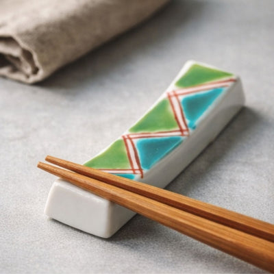 Kutani Ware Hashioki Set (5 pcs) - Geometric Patterns Kutani Ware Hashioki Set (5 pcs) - Geometric Patterns