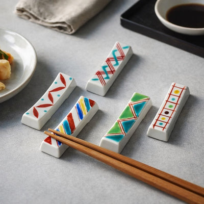 Kutani Ware Hashioki Set (5 pcs) - Geometric Patterns Kutani Ware Hashioki Set (5 pcs) - Geometric Patterns