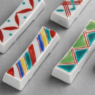 Kutani Ware Hashioki Set (5 pcs) - Geometric Patterns Kutani Ware Hashioki Set (5 pcs) - Geometric Patterns