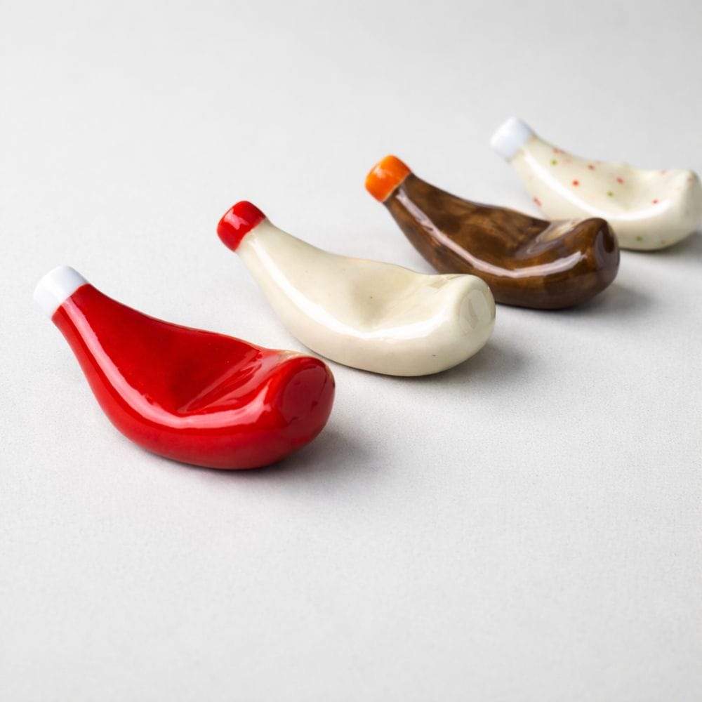 Mini Sauce Bottle Chopstick Rests Set [4 Pieces] Mini Sauce Bottle Chopstick Rests Set [4 Pieces]