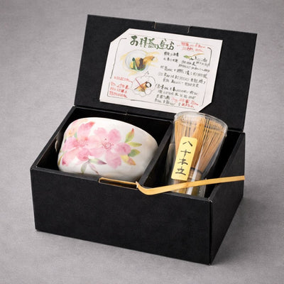 Mino Hanakaori Matcha Set [Bowl + Whisk + Spoon] Mino Hanakaori Matcha Set [Bowl + Whisk + Spoon]