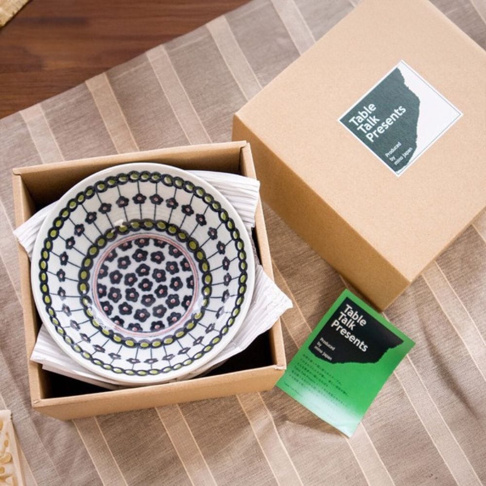 Mino Pottery Field Large Bowls [Set of 5] Mino Pottery Field Large Bowls [Set of 5]