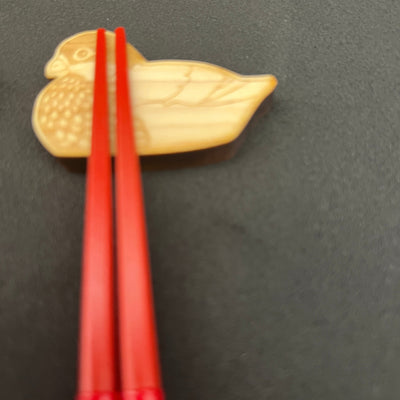 Oshidori (Mandarin Ducks) Chopsticks and Oshidori shaped rest pair Set Oshidori (Mandarin Ducks) Chopsticks and Oshidori shaped rest pair set - Japanese Chopsticks | MyJapaneseWorld