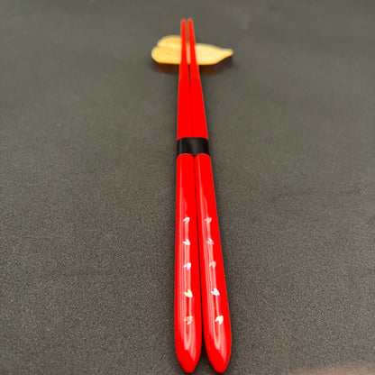 Oshidori (Mandarin Ducks) Chopsticks and Oshidori shaped rest pair Set Oshidori (Mandarin Ducks) Chopsticks and Oshidori shaped rest pair set - Japanese Chopsticks | MyJapaneseWorld