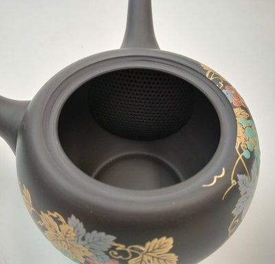 Shomoe black mud round grape teapot Shomoe black mud round grape teapot