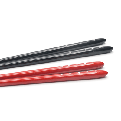 Star Drop Chopsticks Pair with Shell Ring Chopstick Rests Star Drop Chopsticks Pair with Shell Ring Chopstick Rests