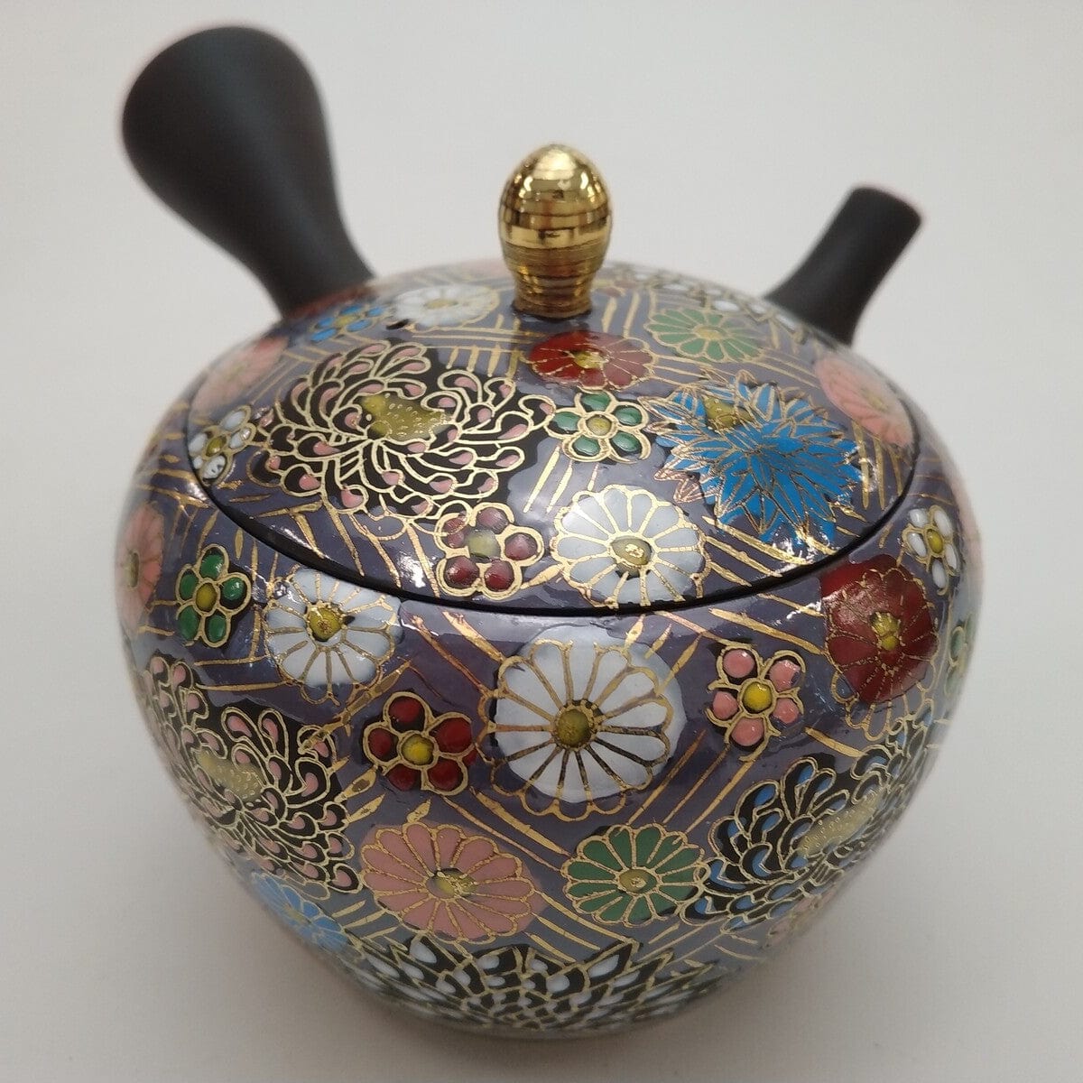 Tamako Garden pattern teapot Tamako Garden pattern teapot