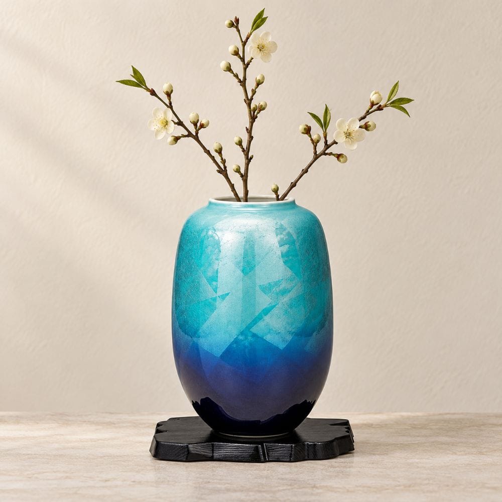 Turquoise & Blue Ginsai Kutani Vase with Stand Turquoise Ginsai Kutani Vase with Stand | My Japanese World